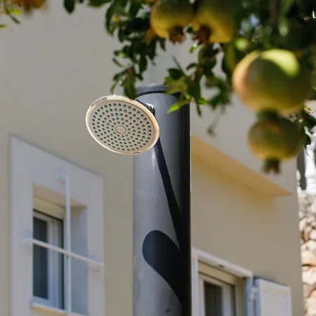 Private Seaside Jacuzzi Villa Anadea