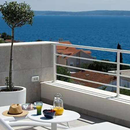 Private Seaside Jacuzzi Anadea Villa