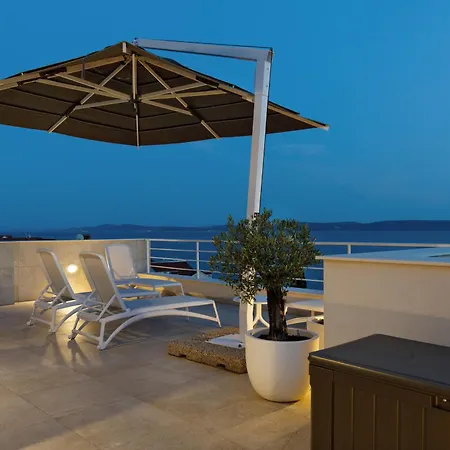 Villa Private Seaside Jacuzzi Anadea *